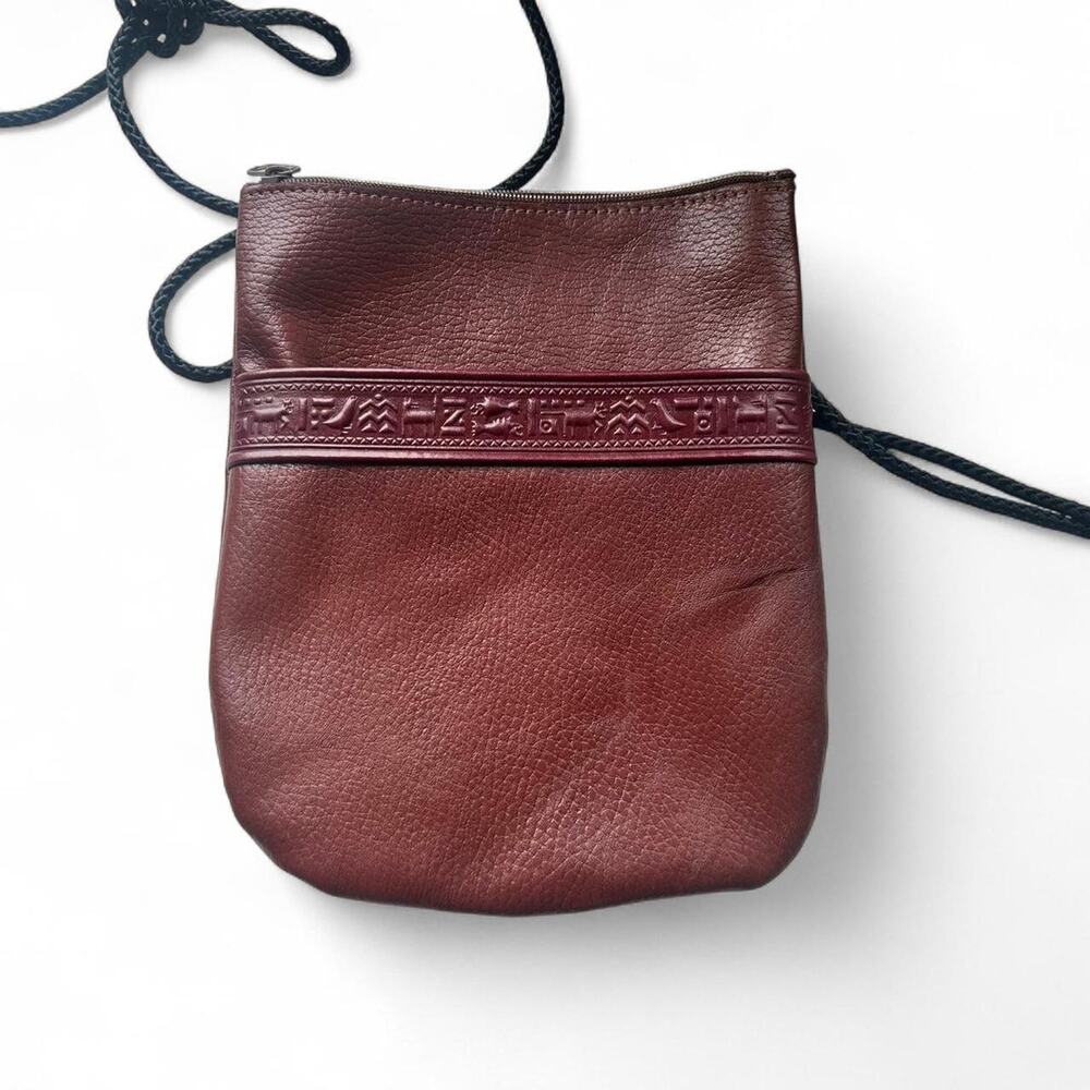 Aztec brown leather crossbody‎ bag EUC strap
